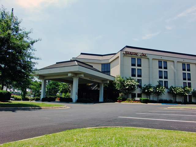 Hampton Inn Meridian Exterior photo